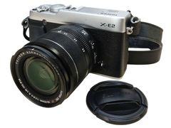 ■ ◎ 富士フイルム FUJIFILM レンズキット ミラーレス 一眼カメラ シルバー レンズ交換式プレミアムカメラ X-E2 ボディ 高速AF 富士フィルム