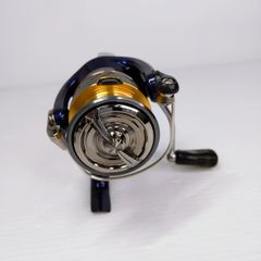 【中古品】ダイワ スピニングリール クレスト LT 3000-C 〇YR-53363〇