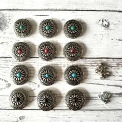 j063・レザークラフト コンチョ 12個セット ねじ式 ヴィンテージ風