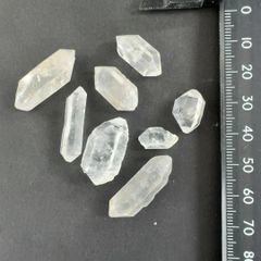 【E30690】まとめ売り チベットの水晶 両錐 石墨 天然石 鉱物 パワーストーン チベット産 水晶 原石