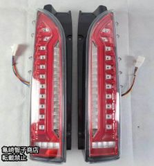 まこみち様専用 ハイエース200系 テールランプ フローアクション
