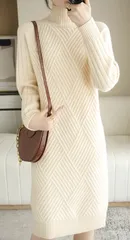 【オフホワイト】ニットワンピース ロング丈 ハイネック タートルネック ゆったり 細見え Aライン シンプル
