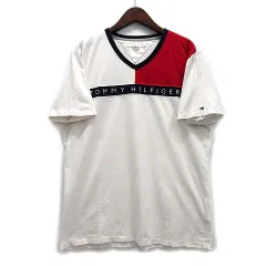 トミーヒルフィガー TOMMY HILFIGER エンブロイダリー ロゴ フラッグ Tシャツ Vネック 半袖 ホワイト レッド 白 赤 L