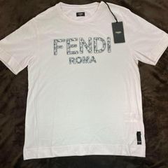 FENDI - 149【希少•人気デザイン】FENDI セレリア センターロゴ Tシャツ 馬具 希少•人気デザイン】FENDI セレリア センターロゴ Tシャツ 馬具 - メルカリ