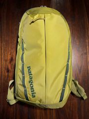 【新品未使用】 Patagonia パタゴニア AtomPack アトム リュック バッグ 18L グリーン 【送料無料】
