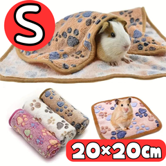 小動物 ブランケット ペット ハムスター モルモット ウサギ 寝具 フリース 足跡デザイン ハート 洗える 洗濯 軽量 冬 暖かいマット かわいい 快適 ギフト 爬虫類 トカゲ S