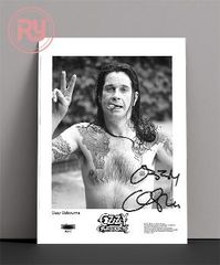 オージー・オズボーン(Black Sabbath)の直筆サイン入りカラー写真 オージー・オズボーン(Black Sabbath)の直筆サイン入りカラー