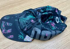 OAKLEY/オークリー　総柄　キャップ