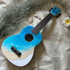 オーシャンレジンアート ウクレレ 海アートms40 - メルカリ