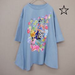 ☆isScoLar イズスカラー 552225：ロゴ花蝶柄 スリット入りT