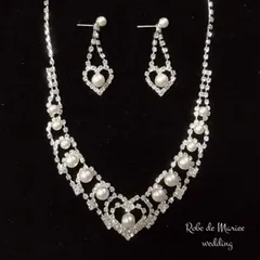 ブライダルアクセサリー　ハートネックレス&ピアス　セット