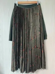 最終値下 sacai プリーツロングスカート SACAI＜サカイ＞ナイロンツイル プリーツロングスカート