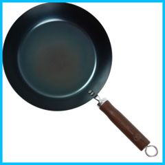 Le Creuset ルクルーゼ フライパン 28cm レア - メルカリ