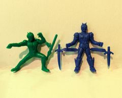 バンダイ 仮面ライダー100 第1弾 仮面ライダーRX+シャドームーン 緑+青