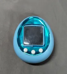 美品！！ たまごっちID ブルー たまごっち ストラップ付き BANDAI - たまごっち ID【ブルー】 ネックストラップ付きの通販