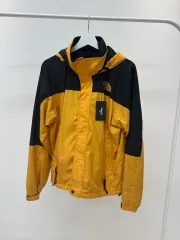 THE NORTH FACE(ザ・ノース・フェイス) ウィンドブレーカー