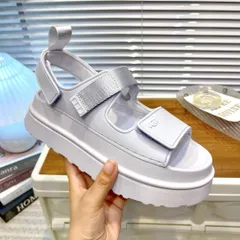 2024年最新】Ugg サンダル 厚底の人気アイテム - メルカリ