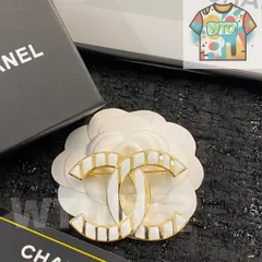 【今日特価】CHANEL シャネル プラチナム ダブル C ブローチ ?