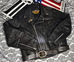 ⭐️Harley-Davidson非常にレアなワイルでゴツい！タイプのヴィンテージ・ダブル本革製ジャケット⭐️ハーレーダビットソン⭐️