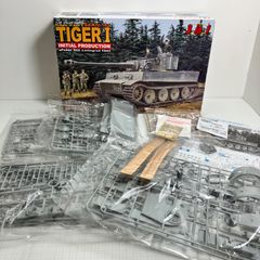 【瀬戸店】内袋未開封 ドラゴン 1/35 WW.II ドイツ軍 ティーガーI 極初期型 第502重戦車大隊 レニングラード 1943年(3イン1) 6252 【730-5371】