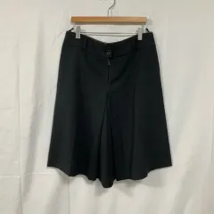 PRADA プリーツ付きショートパンツ 38サイズ ダークグレー 2025年最新】PRADA レディース ショートパンツ・ハーフパンツの