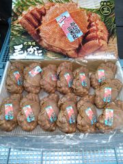 北海道産冷凍毛がに13尾入4キロ１箱売　1尾平均307ｇ（活時340ｇ前後）