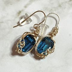 ロンドンブルートパーズ ピアス