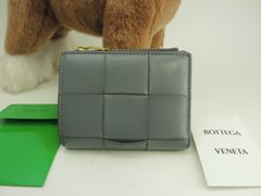 美品】RFID ボッテガヴェネタ カセット 二つ折り財布 グレー ゴールド