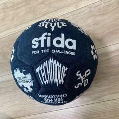 Item thumbnail for item 9fb6af6c-da4a-43b0-a89d-990e5419df86