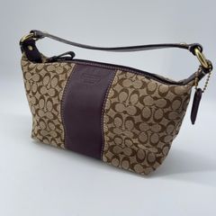 COACH コーチ アクセサリポーチ ワンショルダー バック シグネチャー紫