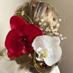 【胡蝶蘭髪飾り】　和装髪飾り　前撮り　成人式　卒業式　結婚式　ウェディング　ヘッドドレス　ヘアパーツ　ヘアピン　かんざし　金箔付き　水引　リボン　赤胡蝶蘭　和装小物　着物　振り袖　袴　白無垢　色打ち掛け　お色直し　七五三　ヘアドレス　花嫁　披露宴　お色直し