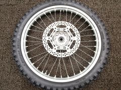 YZ250F フロントホイール ディスク □A2879！CG10C ヤマハ 【 G321E 】 キャブ車