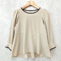 artemarvel アルテマーヴェル フレア ペプラム ブラウス トップス パイピング グレージュ Mサイズ ◎＿〇◇☆