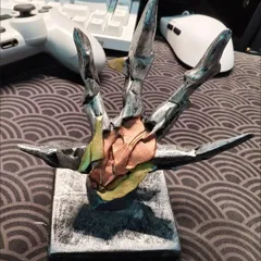 デス・ストランディング カイラル結晶 デスクトップ 樹脂製 置物 ゲームコントローラー スマホスタンド インテリア グッズ
