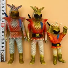 【3点セット】ポピー 変身忍者嵐 ミドル ソフビ 人形 ミニ ソフトペンダント 足裏刻印 背中刻印 石森プロ 毎日放送 東映 POPY 当時物 昭和 レトロ ヴィンテージ ビンテージ 希少 ※ペンダントチェーン欠品 (30-2025-0725-KO-001)