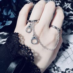 手錠のチェーンリング / ゴシック 地雷系 病みかわいい メンヘラ シルバー