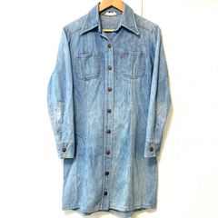 【LEVI’S】リーバイス フルボタン デニム シャツ ワンピース 膝丈 チュニック カーディガン 羽織り 長袖 古着 アメカジ ストリート デート ママコーデ お洒落 ライトブルー レディース 女性／M9823UU