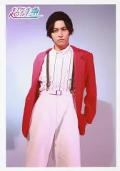 【中古】生写真(男性) 超特急/タカシ(松尾太陽)/膝上・衣装白・赤・帽子・サスペンダー・両手下げ・背景紫/「BULLET TRAIN Arena Tour 2018 GOLDEN EPOCH」大阪12/26公演限定 生写真セット第63弾