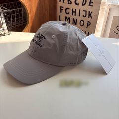 Arc'teryx アークテリクス キャップ 帽子　速乾　GLWR　GOLF 男女兼用　ライトグレー