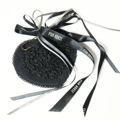 美品】ピンクハウス☆チェリーとお花のブラウス 黒系 前開き