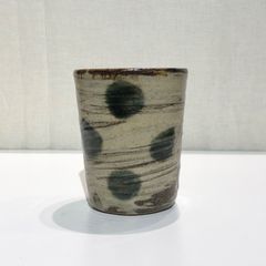 やちむん　サオラ窯　小野更生麗　点打ち刷毛目　フリーカップ