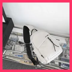 ★スタッフおすすめ★ ボディバッグ メンズ 大容量 ワンショルダーバッグ スポーツ ナイロン ショルダーバッグ 小さい メッセンジャーバッグ 防水 男女兼用 ミニ