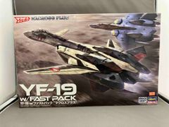  未開封品 プラモデル ハセガワ 1/48 YF-19 w/ファストパック ｢マクロスプラス｣