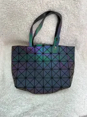 BAO BAO ISSEY MIYAKE(バオバオイッセイミヤケ) トートバッグ 42 サイズ
