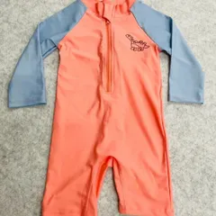 子供水着　恐竜デザイン水着　長袖　110cm　 カラー: サーモンピンク・ブルー　男の子でも女の子でも可愛いです　0725-04