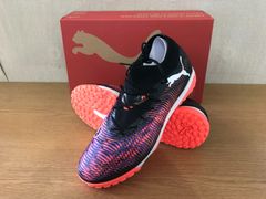 プーマ　フューチャー８マッチＴＴ　トレーニングシューズ