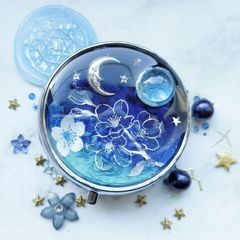 瑠璃銀のピルケース　ver2.　夜桜　ハンドメイドピルケース　ハンドメイドレジン　小物入れ　ピルケース　レジンピルケース