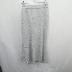 ◇ ⊇ dazzlin ダズリン ラメ バックスリット 膝下丈 フレア リブニット スカート サイズF グレー系 レディース E  【1505290023276】のサムネイル