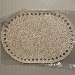 【編み物作品用底板】18cm×13cm46目 ペイズリー柄 nozomiさん製作 ロシアヤーン かぎ針編み ハンドメイド バッグ 糸 tシャツヤーン ズパゲッティ