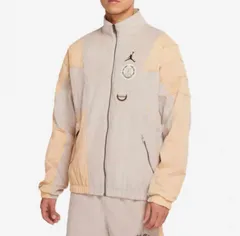 ⭐️ジョーダン　JORDAN NIKE  ナイキ　AIR JORDAN アウター　白　ブルゾン